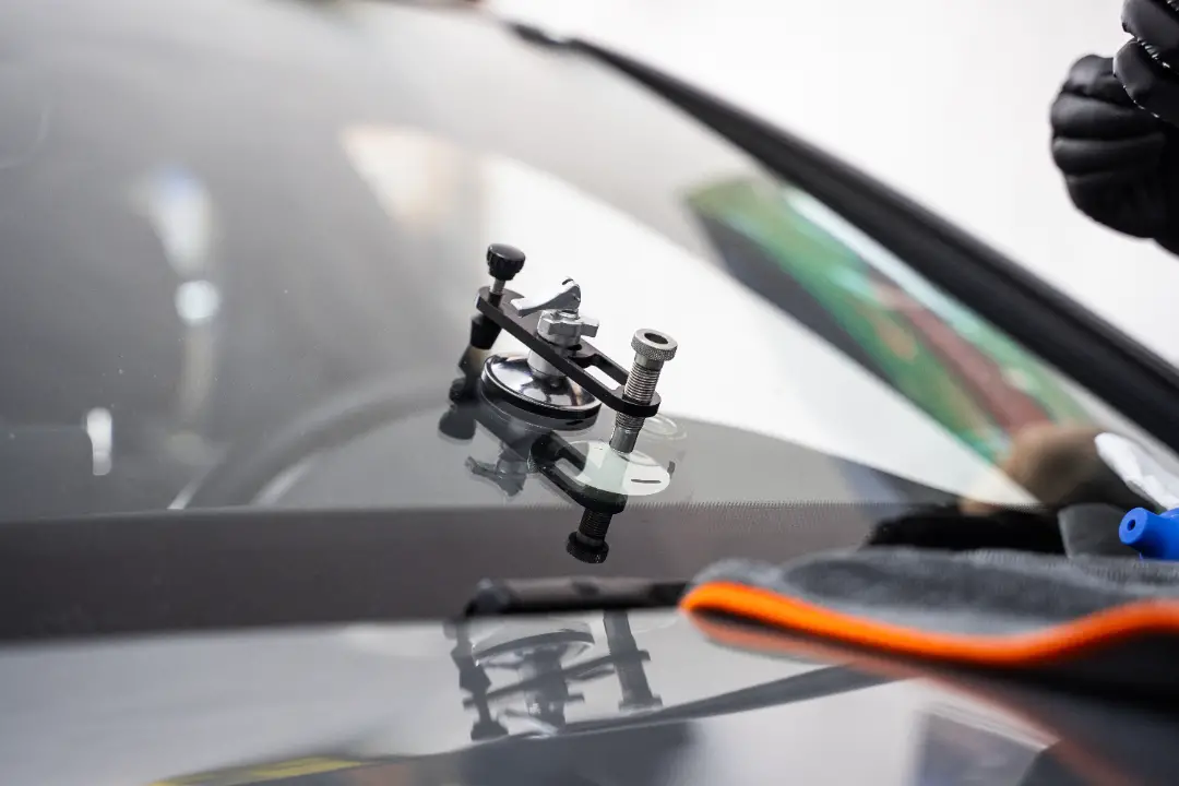 Hjuljusteringsværktøj til præcis biljustering på autoværkstedet.